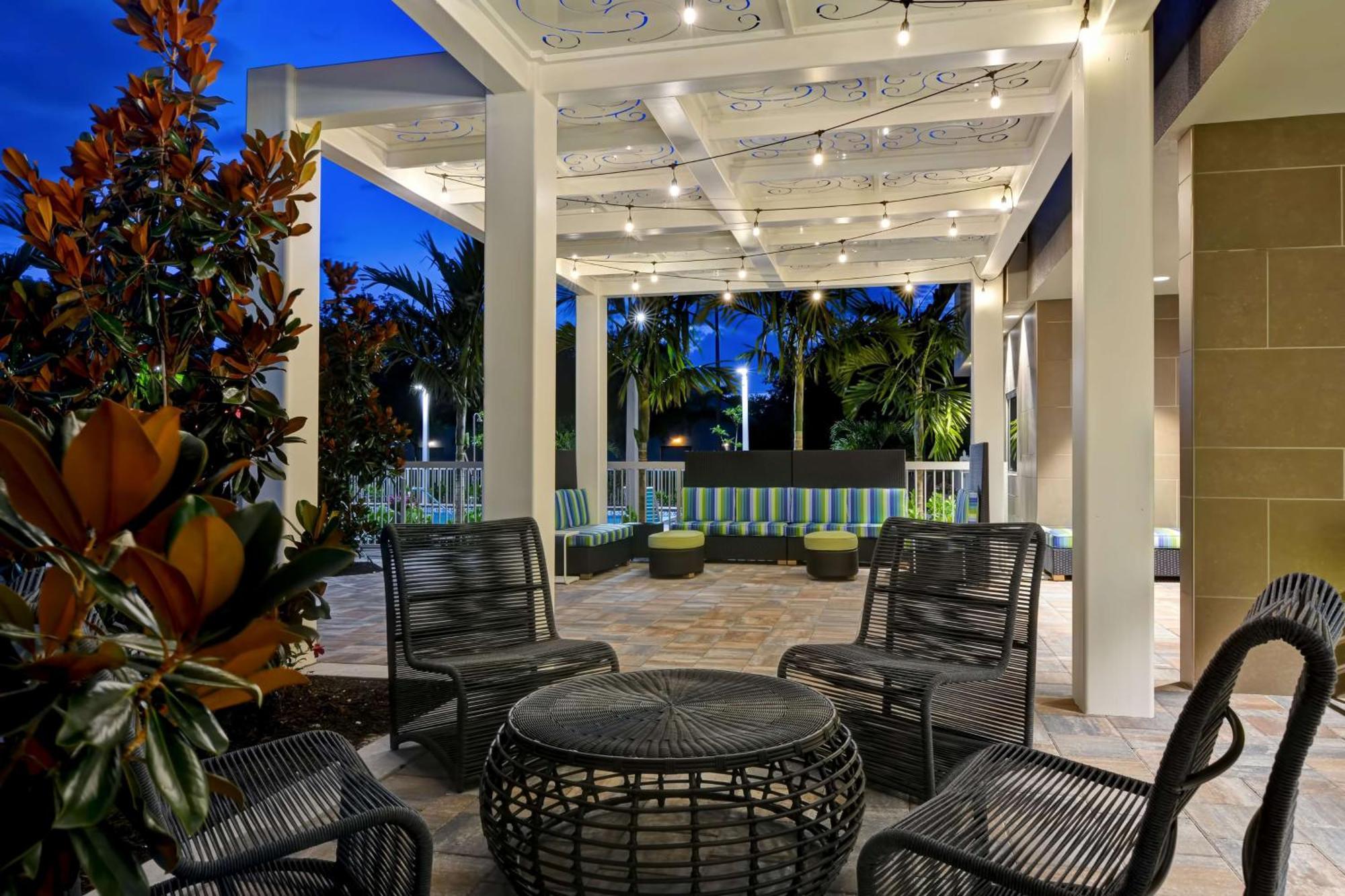 Home2 Suites By Hilton Naples I-75 Pine Ridge Road מראה חיצוני תמונה